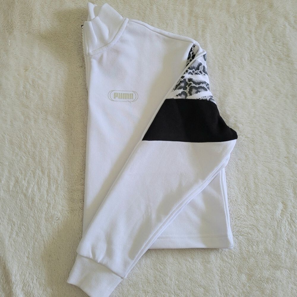 Puma Cropped Track Jacket - NWT - Picture 1 of 16